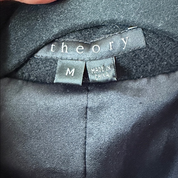 109-$95 Theory $825 - Picture 3 of 4